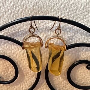 Citrine and Gold Dangle Earrings. Swivels and faux stones. Lightweight
